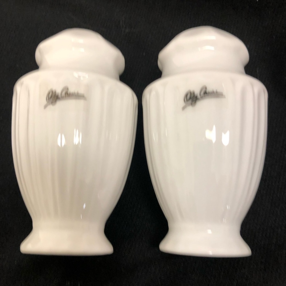 Oleg, Cassini, salt and pepper shakers